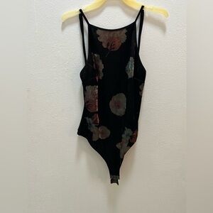 Valija Bodysuit Size Small